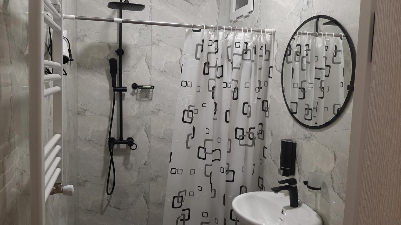 Hotel Terkhena Kazbegi Esterno foto